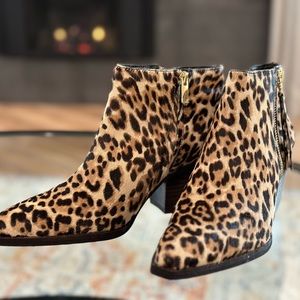 Sam Edelman Walden Leopard Ankle Boots 7.5